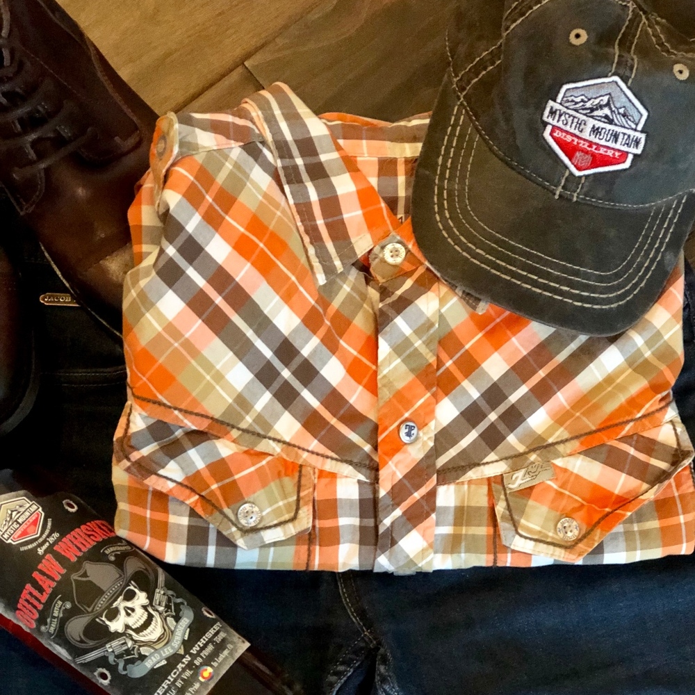 🔥HP🔥 Men's Short Sleeve Plaid Button Down